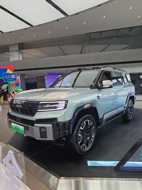 广州12比亚迪方程豹硬派越野的爆款，英菲尼迪35周年与你共成长